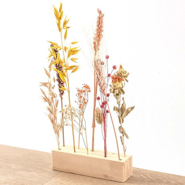 Wooden Dried flower stand – M – Flowers and Herbs + Dried Floral Arrangement